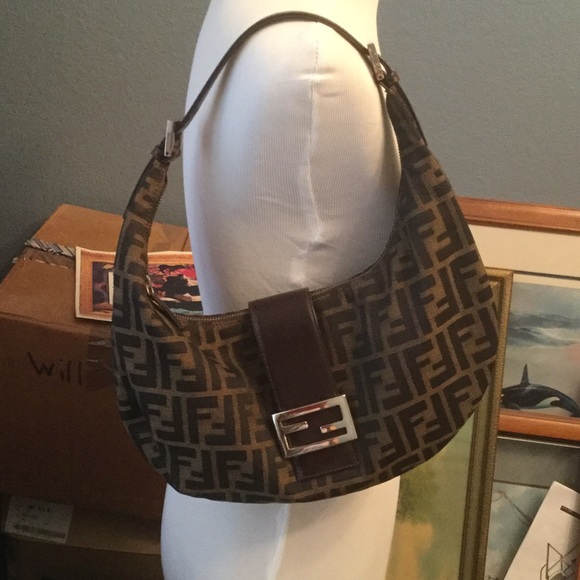 Classic Fendi Baguette