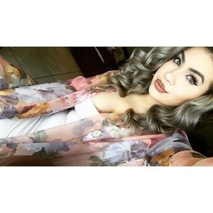 Meet your Posher, Perla