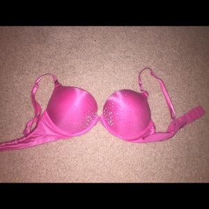 34 B bombshell bra