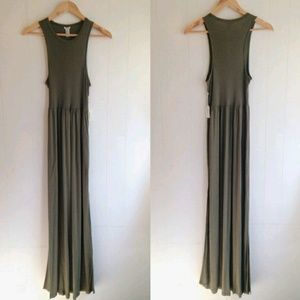 Olive Green maxi***