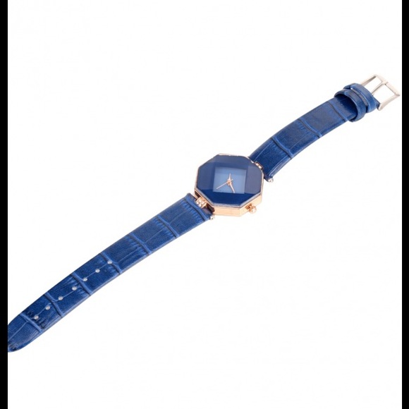 Stylish Royal Blue Watch - Picture 3 of 4