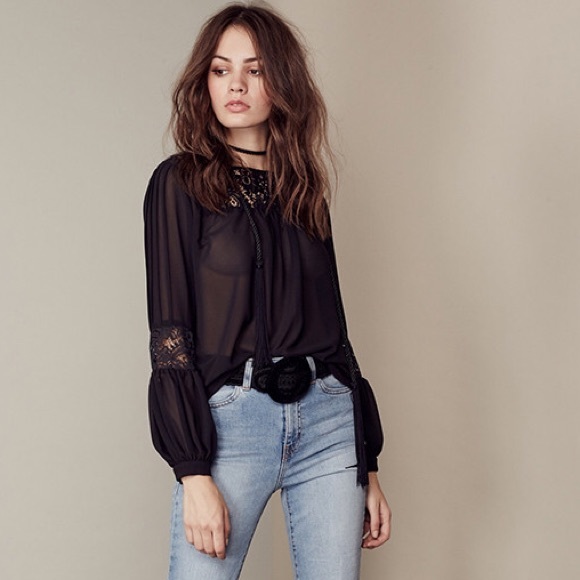 For Love and Lemons Tops - 🚫SOLD🚫 NWT FOR LOVE & LEMONS BLOUSE XS