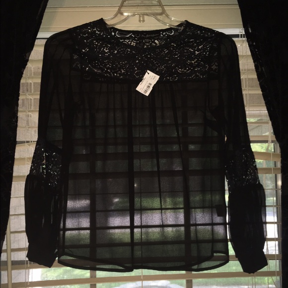 🚫SOLD🚫 NWT FOR LOVE & LEMONS BLOUSE XS - Picture 3 of 3