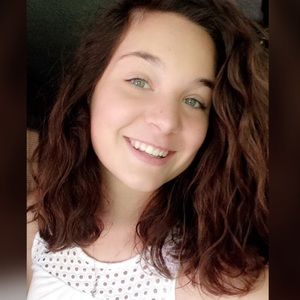 Meet your Posher, Paige