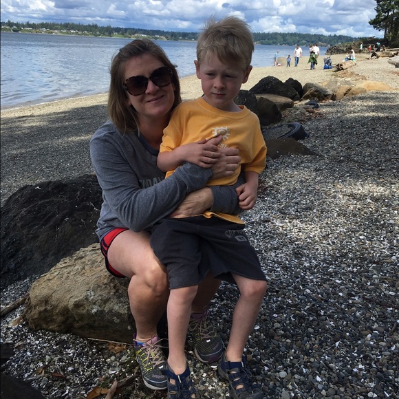 Meet your Posher, Rebecca