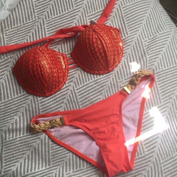 Coral with gold beach bunny dupe bikini ✨