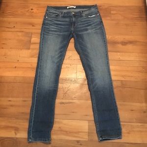 Levi skinny jeans size 13