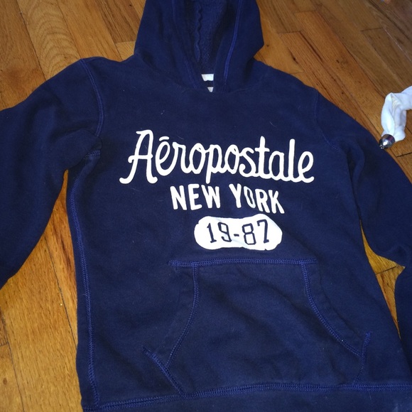 Aeropostale sweatshirt!