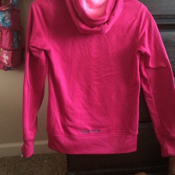 Small Under Armour hoodie - Picture 2 of 3