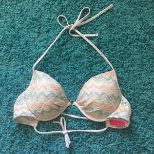 VS push-up bikini top