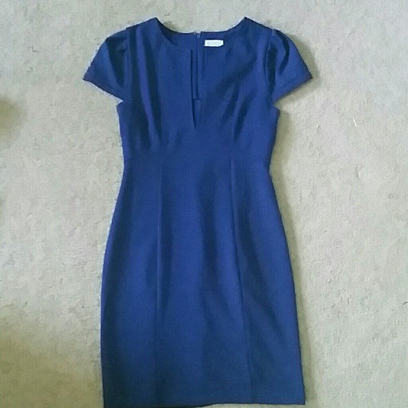 Cap sleeve v neck royal blue dress