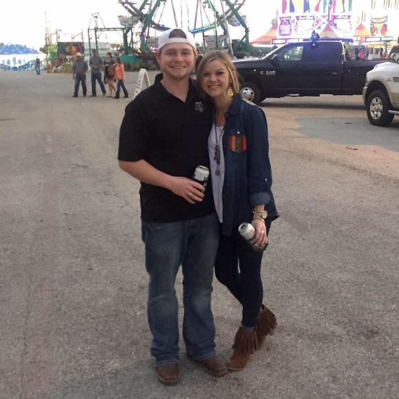 Meet your Posher, Liz - Picture 1 of 1