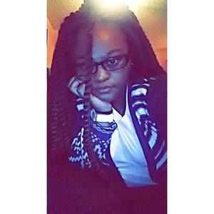 Meet your Posher, Justina