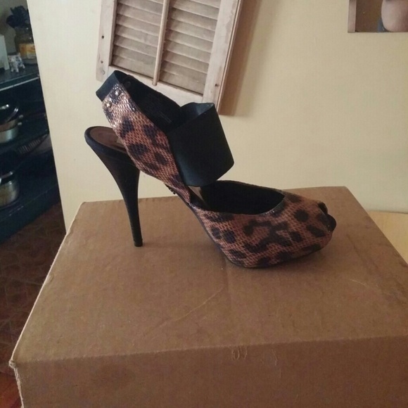 Say It With WANG - NEVER WORN (145)