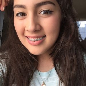 Meet your Posher, Gabriella