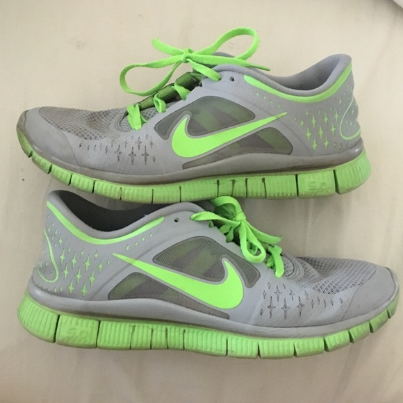 Women's Nike Free 5.0, Size 10