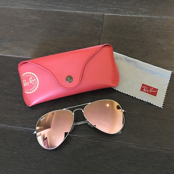 SOLD - Picture 4 of 4