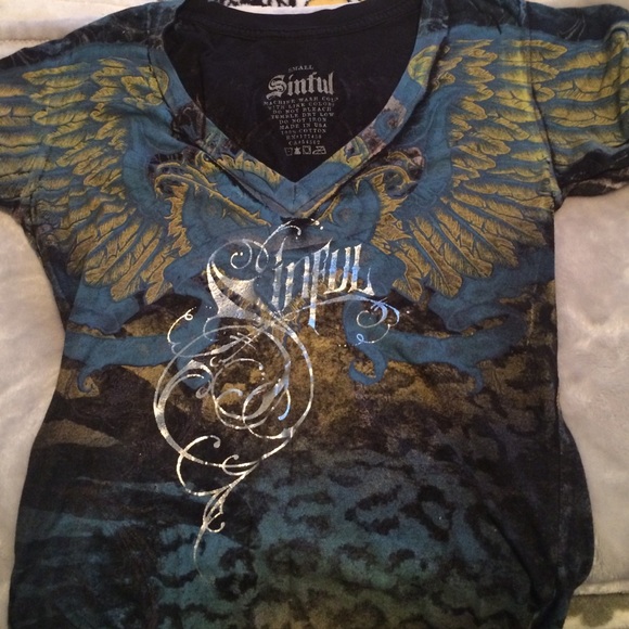 🚫SOLD🚫Sinful T-shirt