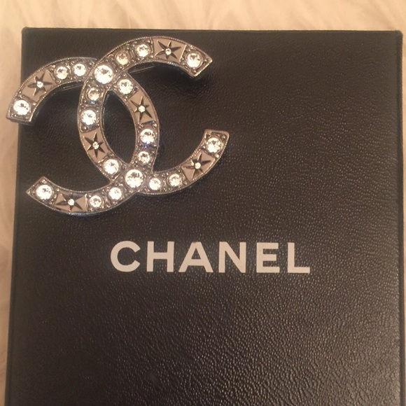 Chanel brooch- SOLD - Picture 4 of 4