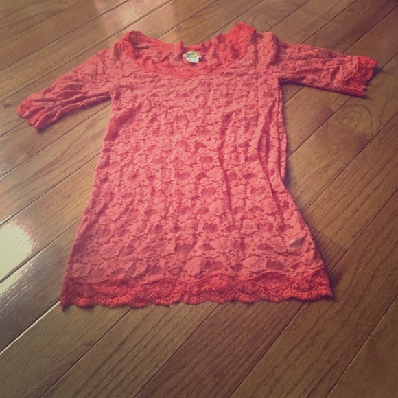 ✨FREE PEOPLE -- Salmon Lace Shirt✨