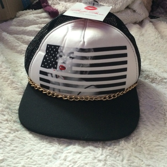 Brand new Marilyn Monroe trucker hat - Picture 1 of 2