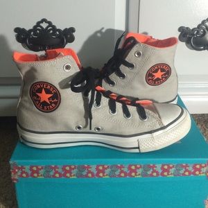 Converse high top