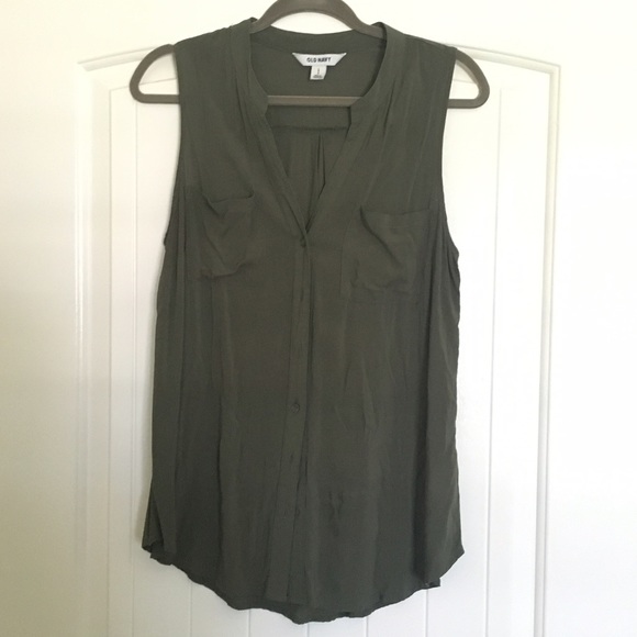 Old Navy button down tank (L)