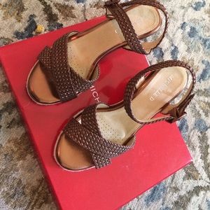 Michelle D Ashlie wedges