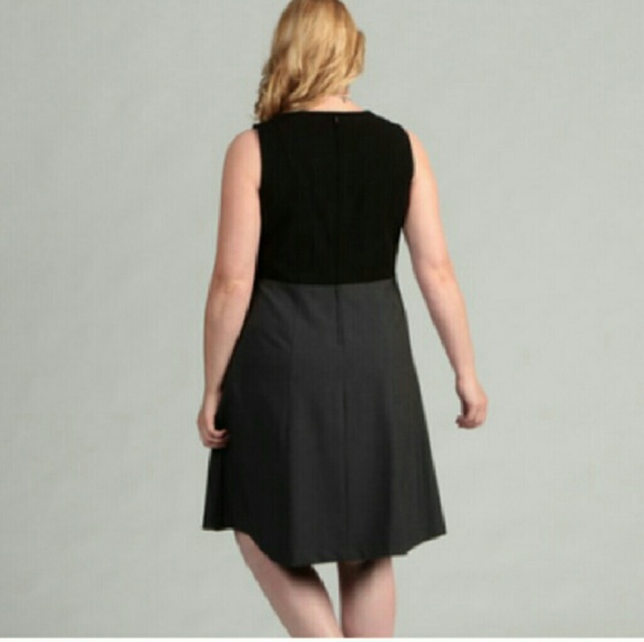 CK Charcoal & Black Sleeveless Sheath Dress - Picture 2 of 4