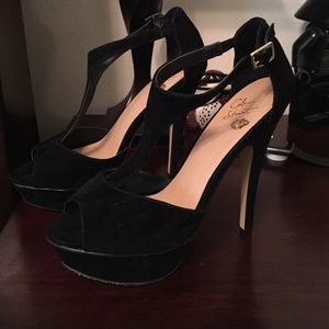 Colin Stuart platform heels. Size 8.5. Worn once.