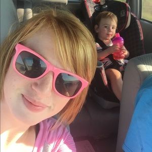 Meet your Posher, Tiffany