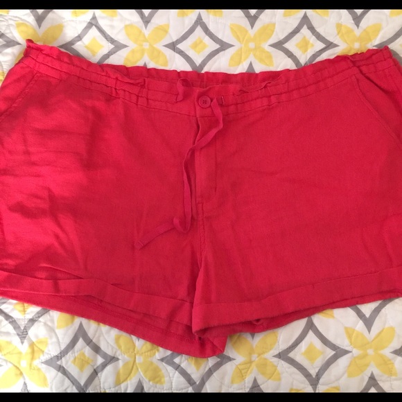 🌺CUTE CORAL SHORTS🌺