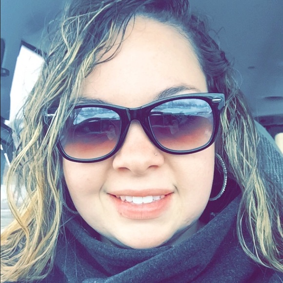 Meet your Posher, Charly - Picture 1 of 1