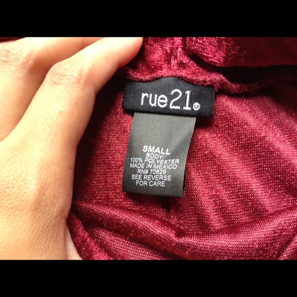Crushed Red Velvet Skater Skirt - Picture 2 of 2