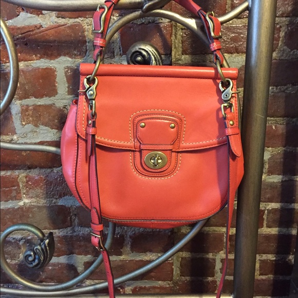 Coach Poppy Willis bag in vermillion