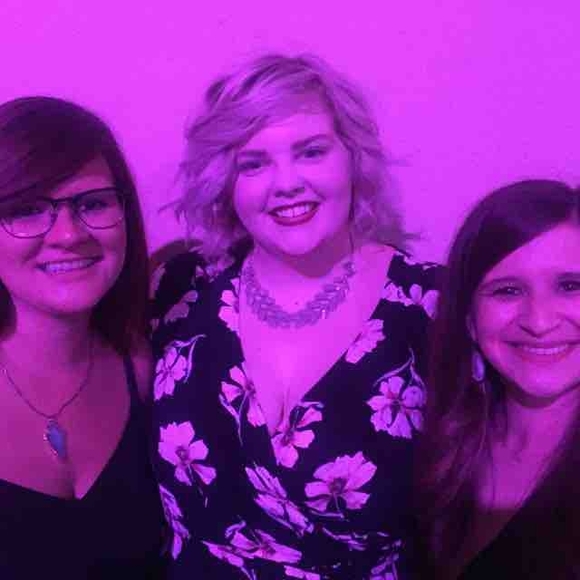 Meet your Posher, Adrian - Picture 1 of 1