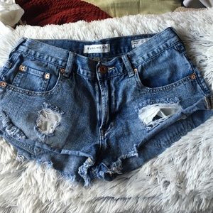 Bullhead Ripped Grunge Shorts