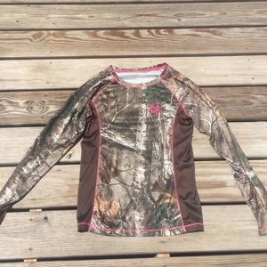 Womens long sleeve real tree camo shirt