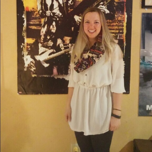 Meet your Posher, Samantha - Picture 1 of 1