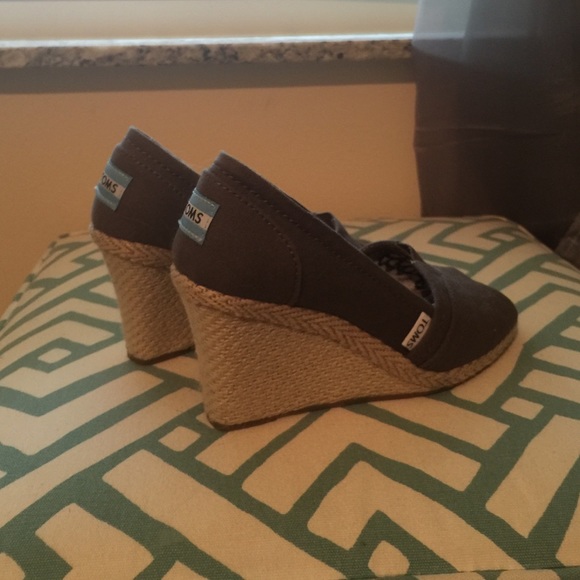 Toms canvas wedges - Picture 3 of 4