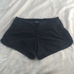 Lululemon short running shorts
