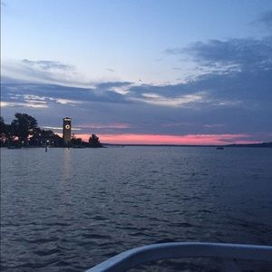 Meet your Posher, Jean