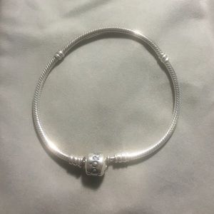 DISCOUNTED SHIPPING Authentic Pandora Bracelet