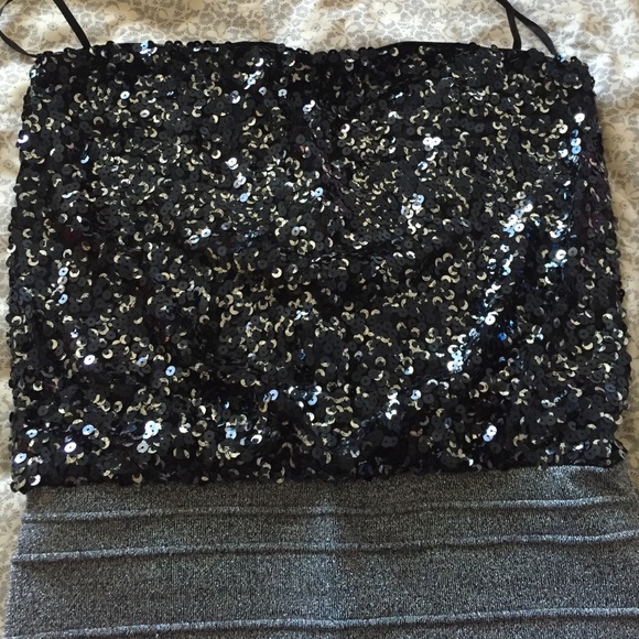 Strapless dress - Picture 3 of 3