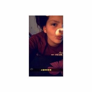 Meet your Posher, Annah mae