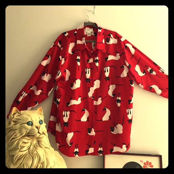 Jordan woman Tops - VTG Jordan Woman Plus Sz Cat Blouse