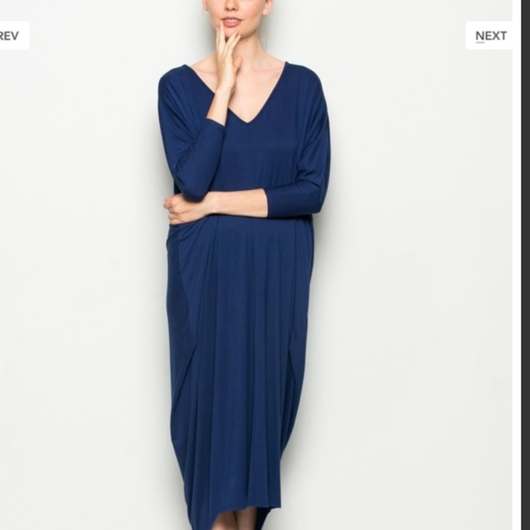 Navy Deep Back Cut out V neck Dress❤️ - Picture 2 of 3