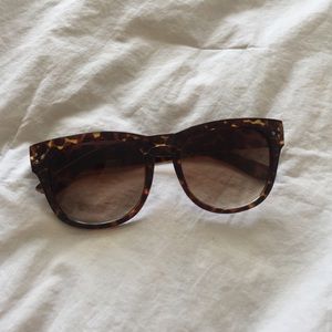 Lauren Conrad sunglasses