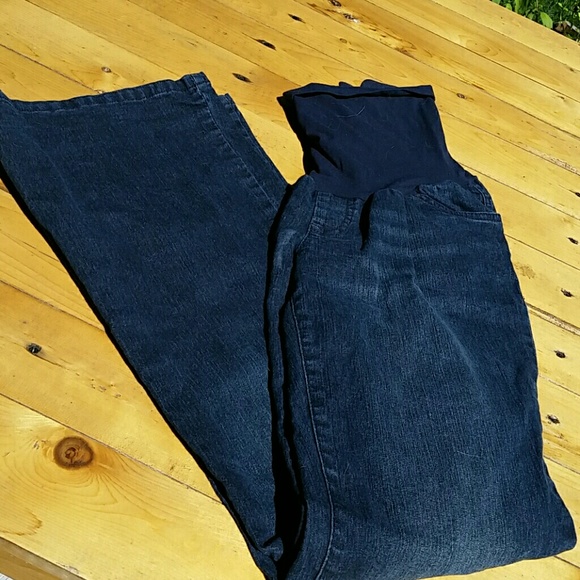 Maternity Jeans 🎉