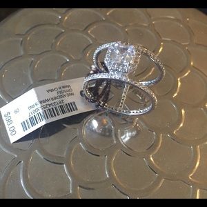 Henri Bendel ring with exquisite  center stone